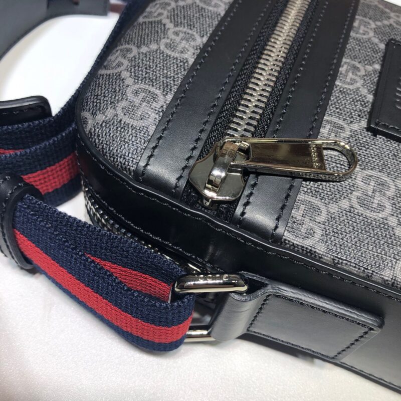 1570161348_3389778747_5 Replica Gucci Small Cross Body Bag - Image 5