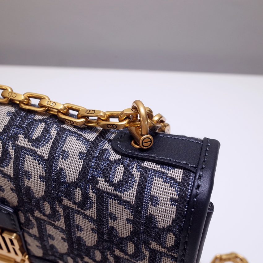 20190929_i1569736531_2052_3 Replica Dior Dioraddict Flap Chain Oblique - Image 4