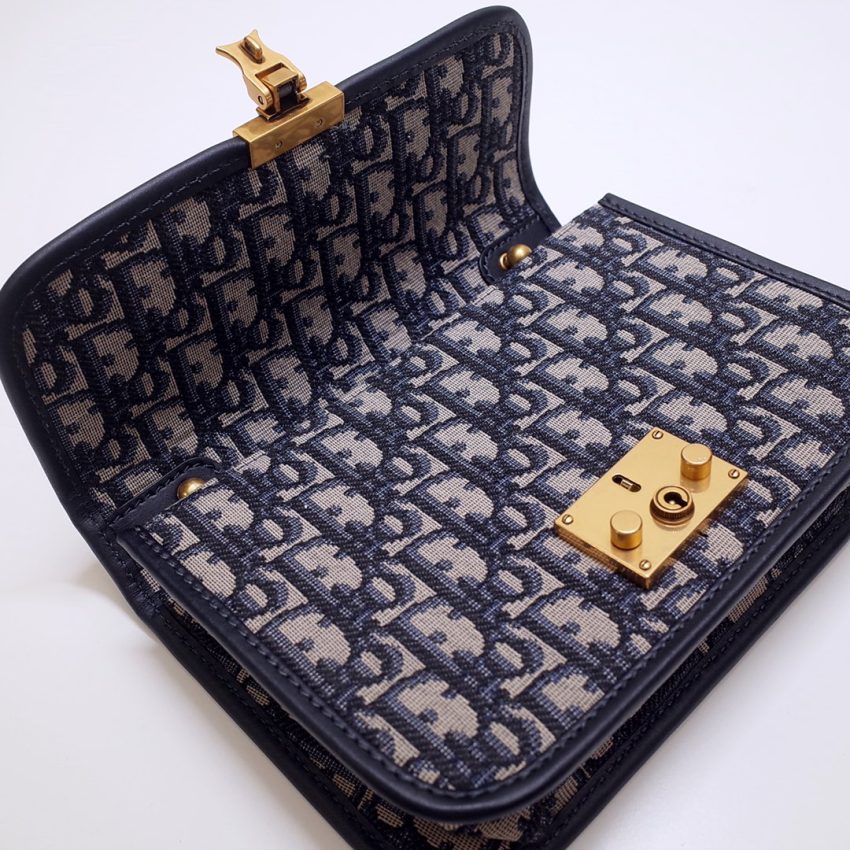 20190929_i1569736531_2856_5 Replica Dior Dioraddict Flap Chain Oblique - Image 6