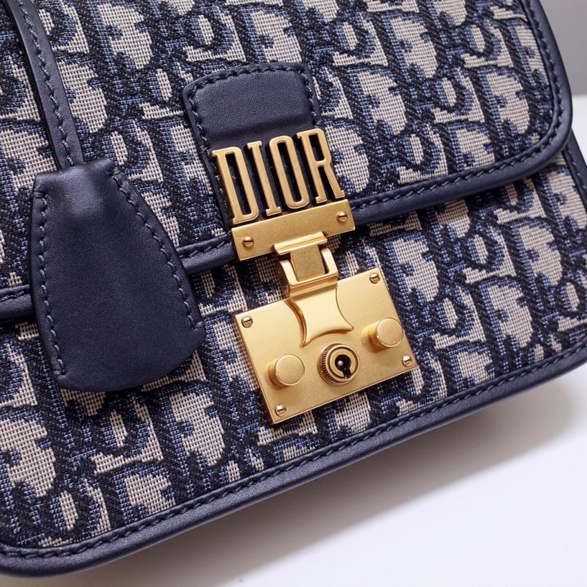 20190929_i1569736531_983_2 Replica Dior Dioraddict Flap Chain Oblique - Image 2