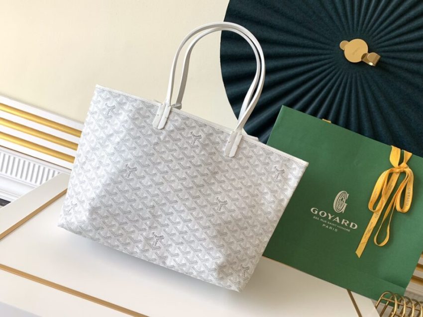 20191015_i1571119822_2021_0 Replica Goyard Isabelle White - Image 2