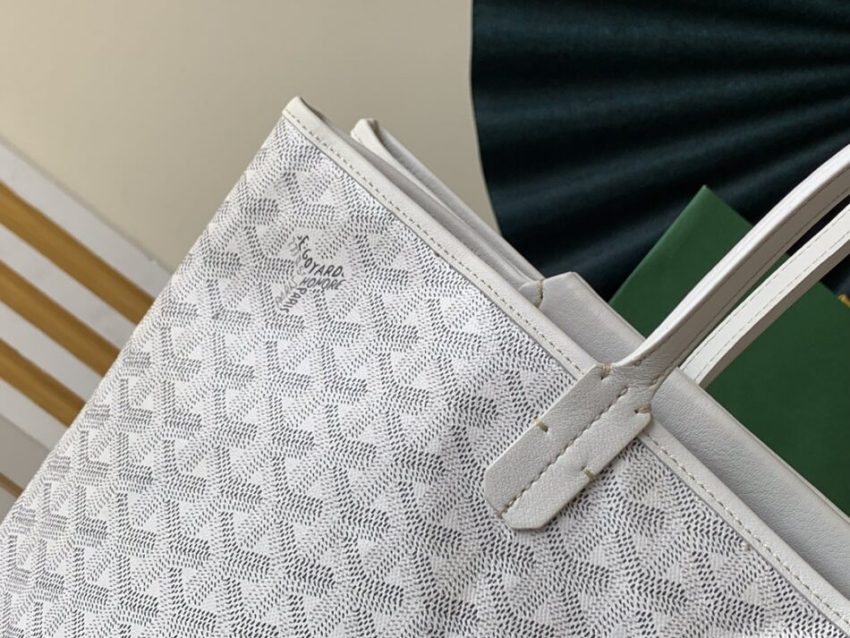 20191015_i1571119822_4161_3 Replica Goyard Isabelle White - Image 3