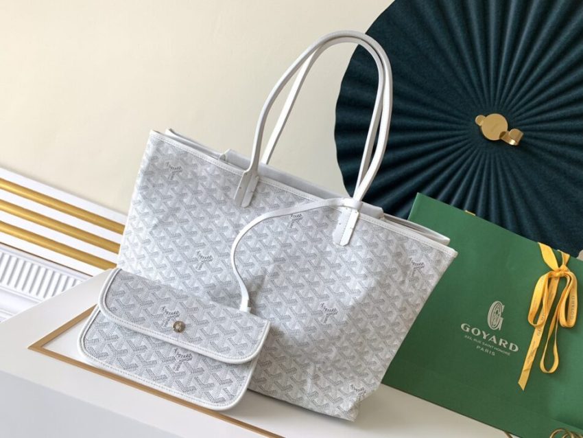 20191015_i1571119822_5219_2 Replica Goyard Isabelle White