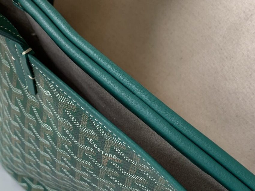 20191015_i1571137001_3944_7 Replica Goyard Isabelle Green - Image 5