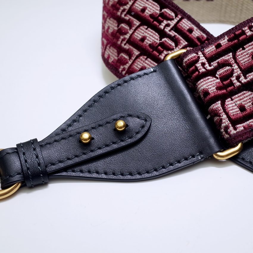 20201107_i1604725545_3974_4 Replica Dior Adjustable Shoulder Strap Red - Image 6
