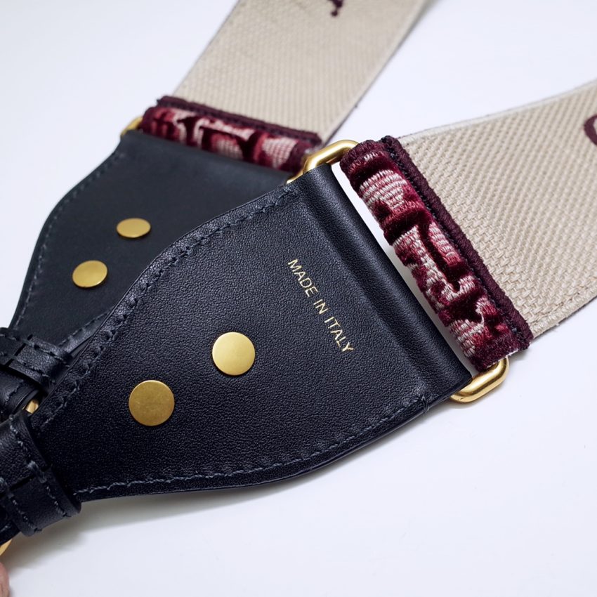 20201107_i1604725545_5101_6 Replica Dior Adjustable Shoulder Strap Red - Image 8