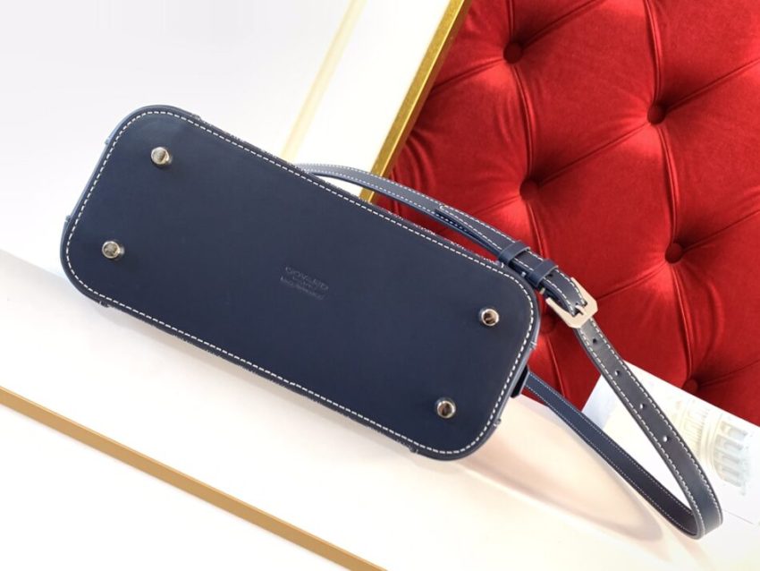 20210125_i1611547330_2458_4 Replica Goyard Vendom Dark Blue - Image 2
