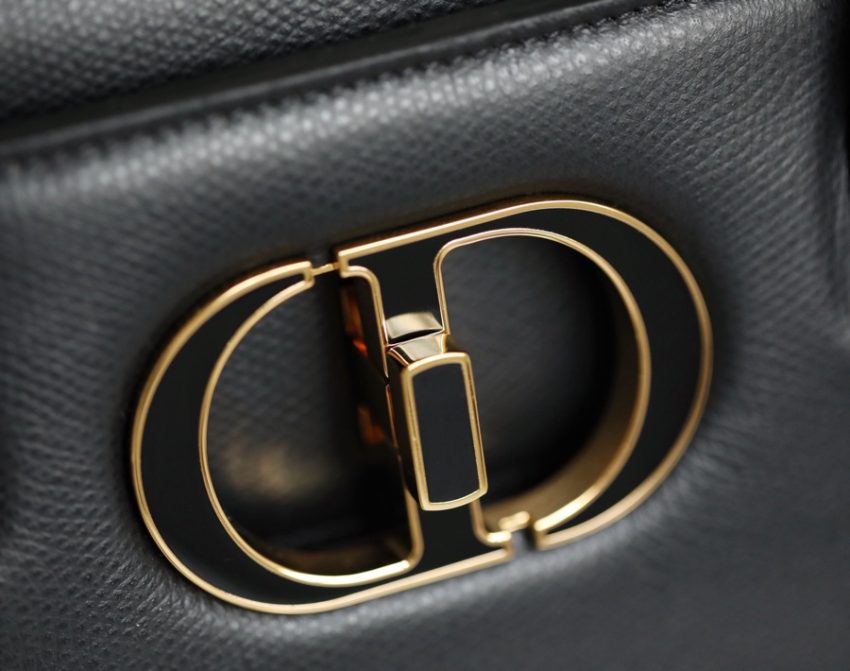 20210517_i1621263046_1174_3 Replica Dior St Honoré Tote Black - Image 3