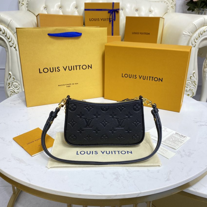 20220317_i1647516270_1626_21_ Replica Louis Vuitton Easy Pouch Black - Image 3