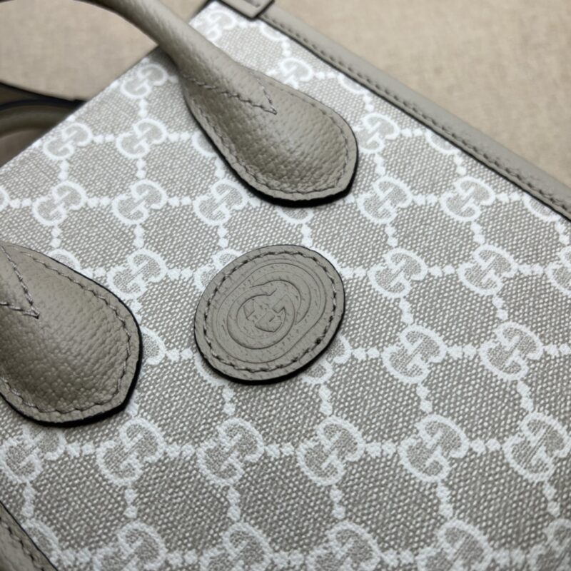20220426_i1650944164_598_8 Replica Gucci Ophidia Mini Tote Bag White - Image 3