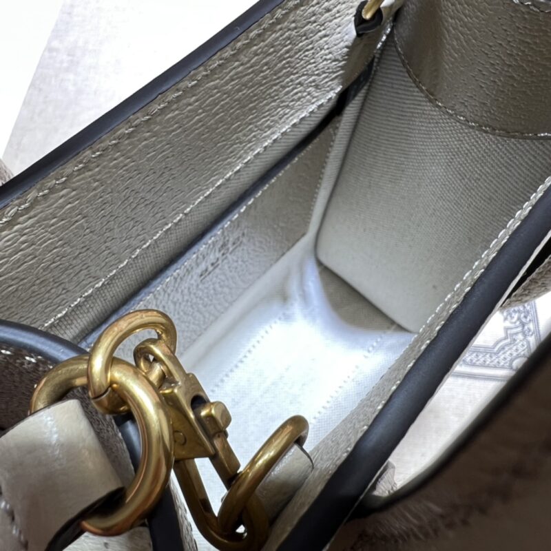 20220426_i1650944261_6928_0 Replica Gucci Ophidia Mini Tote Bag White - Image 8