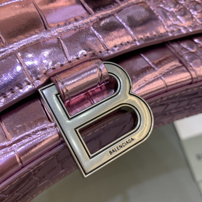 20220504_i1651633601_4722_4 Replica Balenciaga Hourglass On Chain Shine Purple - Image 6