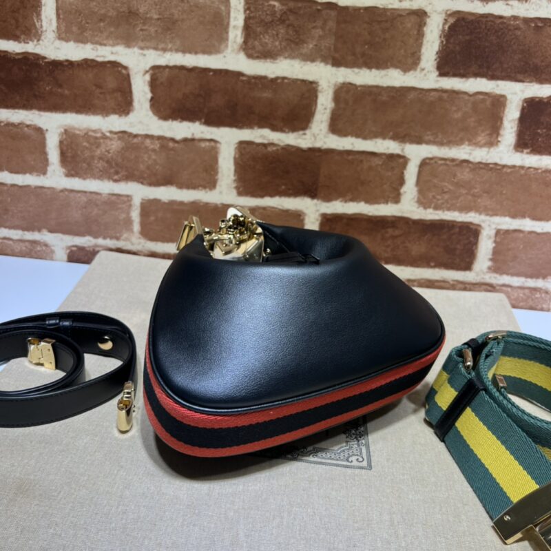 20220815_i1660534693_4951_3 Replica Gucci Attache Canvas Black - Image 7