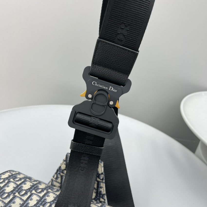 20220911_i1662869522_5712_5 Replica Dior Saddle Bag Oblique - Image 4