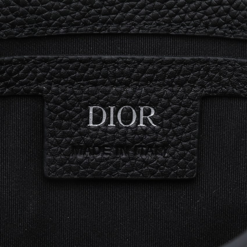 20230203_i1675418919_1337_0 Replica Dior Saddle Shoulder Bag Black - Image 2