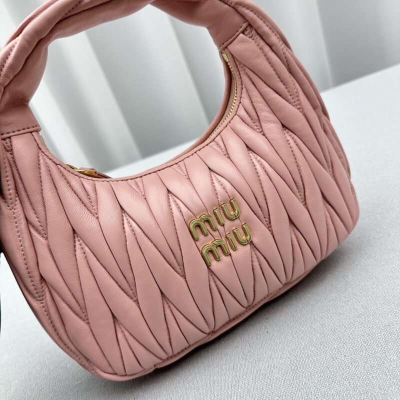 20230411_i1681199844_6283_6 Replica Miu Miu Wander Pink - Image 6
