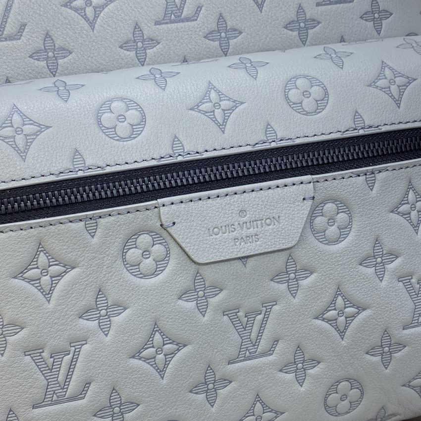 20230621_i1687348089_14_4 Replica Louis Vuitton Discovery Backpack White - Image 2