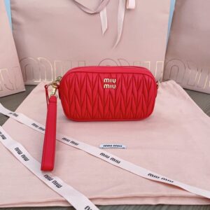 Replica Miu Miu Clutch Red