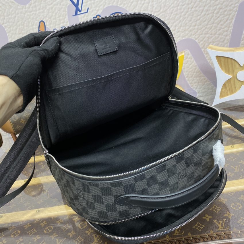 20240121_i1705839783_1668_8 Replica Louis Vuitton Avenue Backpack Grid - Image 3