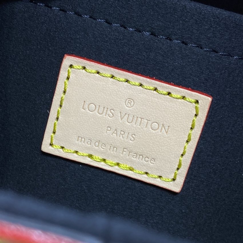 20240220_i1708430921_926_7 Replica Louis Vuitton Duffle Bag - Image 2