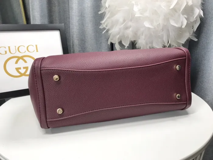 647cd804bf88ac00 Replica GUCCI SOHO INTERLOCKING G - Image 22