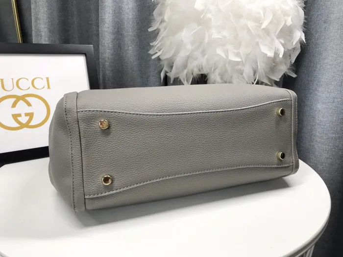 9efc8e8ec23342f7 Replica GUCCI SOHO INTERLOCKING G - Image 12