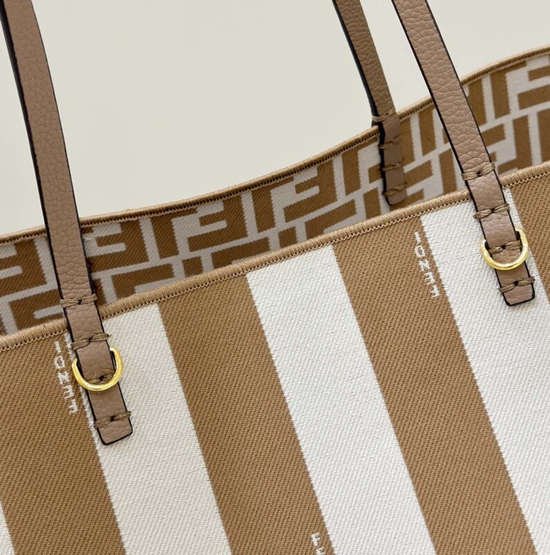 a05-2 Replica Fendi Two Side Small Tote Beige - Image 5