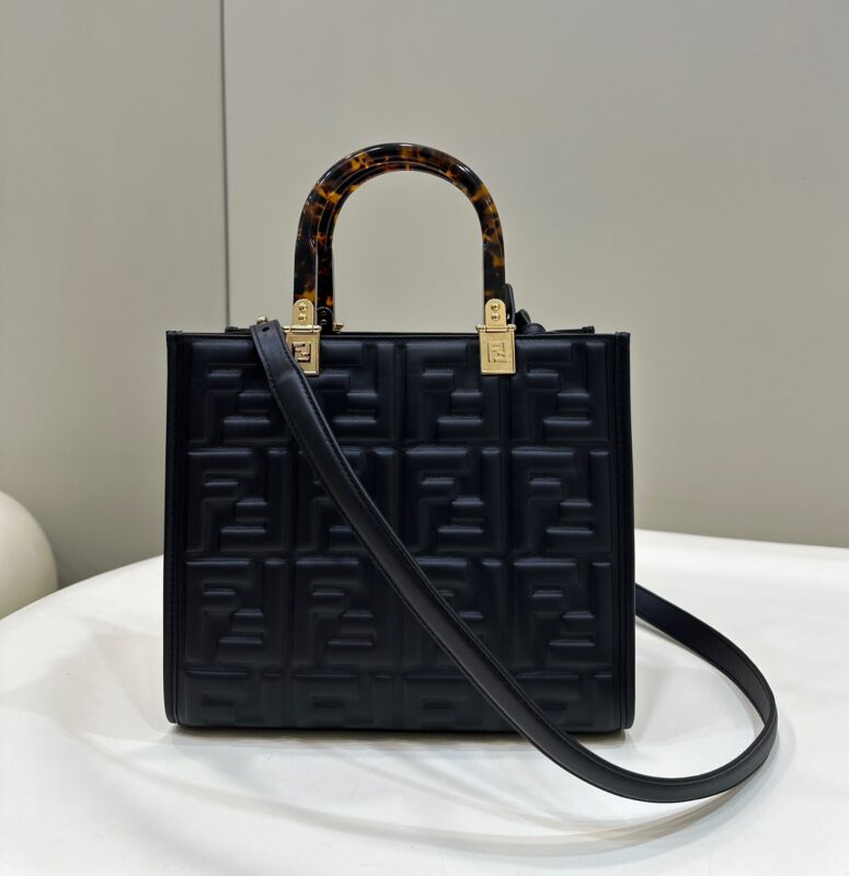a1-1-17 Replica Fendi Small Tote Black