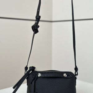 Replica Fendi By The Way Black