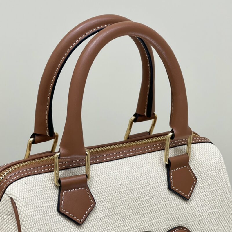 a7-84 Replica Celine Triomphe Boston White - Image 6
