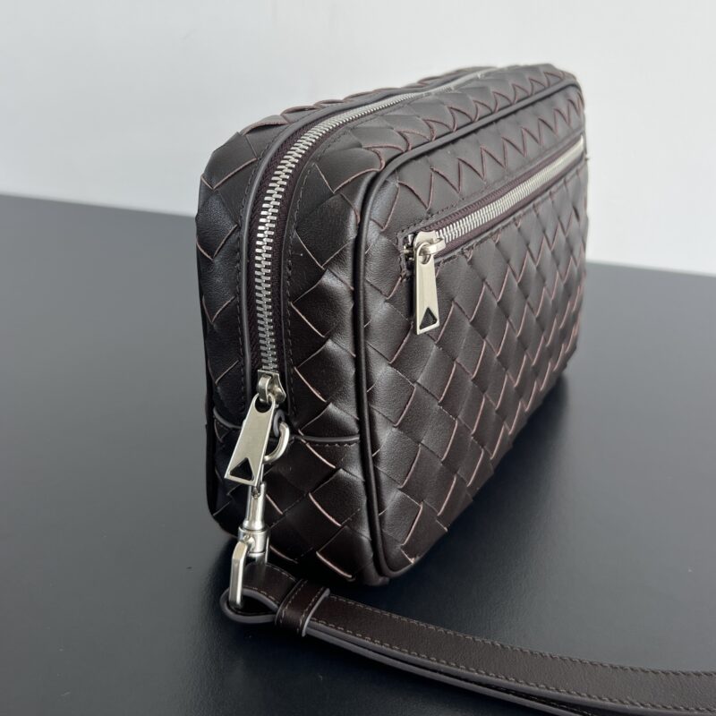 aa2-61 Replica Bottega Veneta Wristband Clutch - Image 5