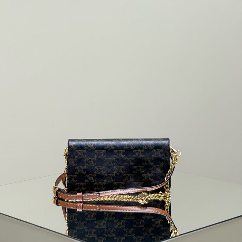 aa3 Replica Celine Triomphe Multipochette - Image 3