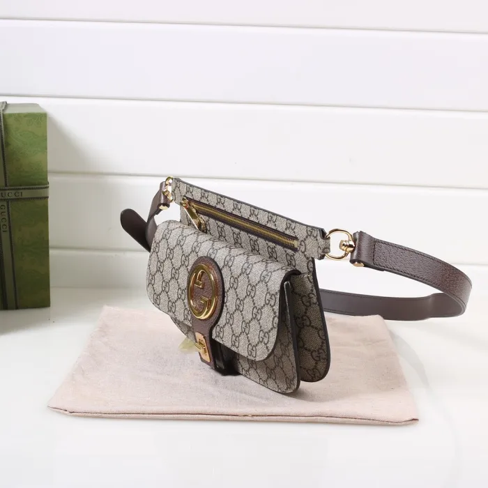 da39a04bb60df8e7 Replica GUCCI GG SUPREME BLONDIE WAIST BAG - Image 2
