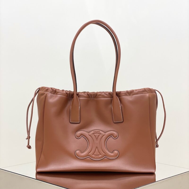 i1657530175_409_0 Replica Celine Cubas Tote Brown