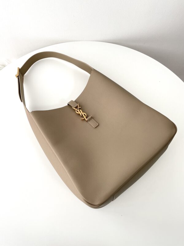 i1712978352_815_3 Replica YSL LE 5 A 7 Beige - Image 3