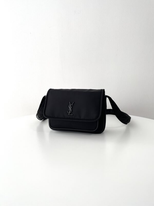 i1713410230_4773_0 Replica YSL Niki Nylon