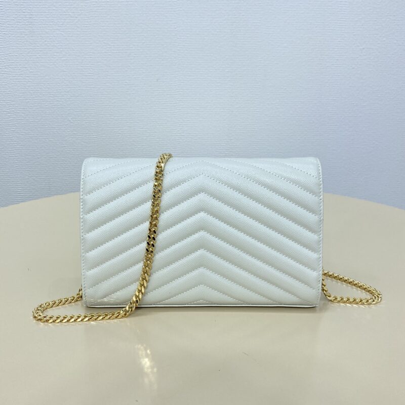 i1718711531_660_2 Replica YSL Envelope Clutch White - Image 3