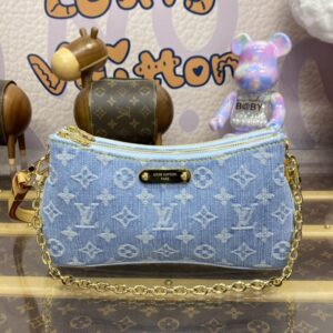 Replica Louis Vuitton Liv Pochette-AAA Grade