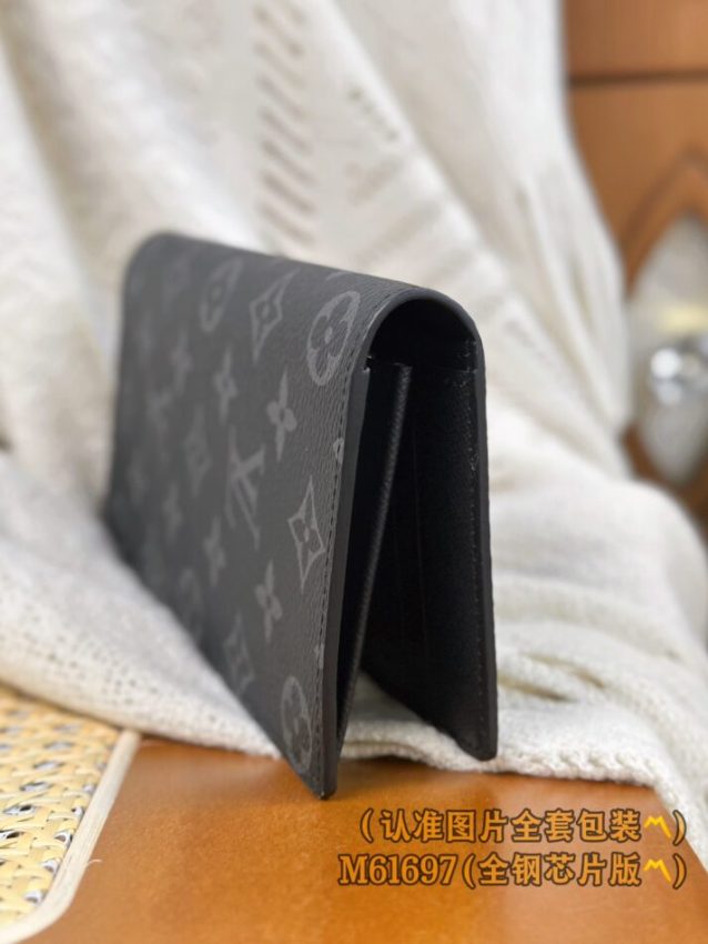 img_1e731787_20240613_i1718209874_1885_0 Replica Louis Vuitton Brazza Wallet Black - Image 3