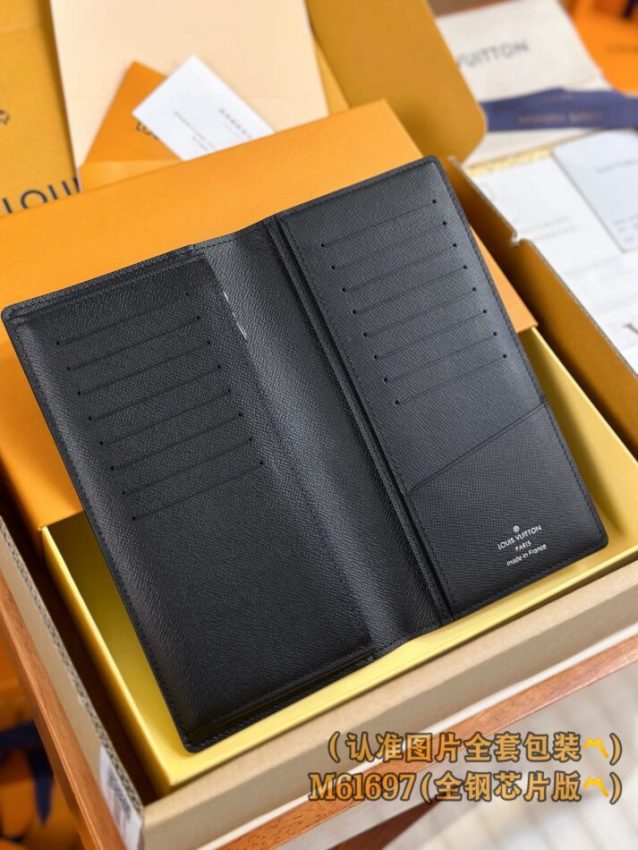 img_1e731787_20240613_i1718209874_3016_5 Replica Louis Vuitton Brazza Wallet Black - Image 4