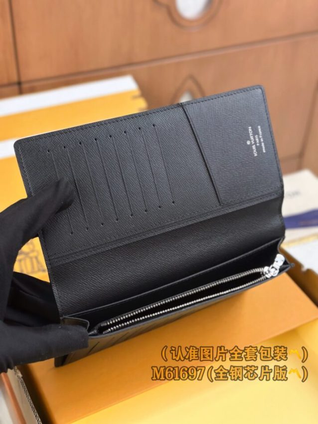 img_1e731787_20240613_i1718209874_3460_8 Replica Louis Vuitton Brazza Wallet Black - Image 5