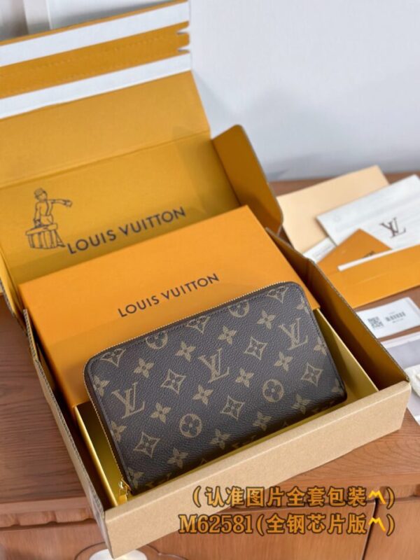 img_1e731787_20240619_i1718738736_4682_6-1-1 Replica Louis Vuitton Zippy Wallet