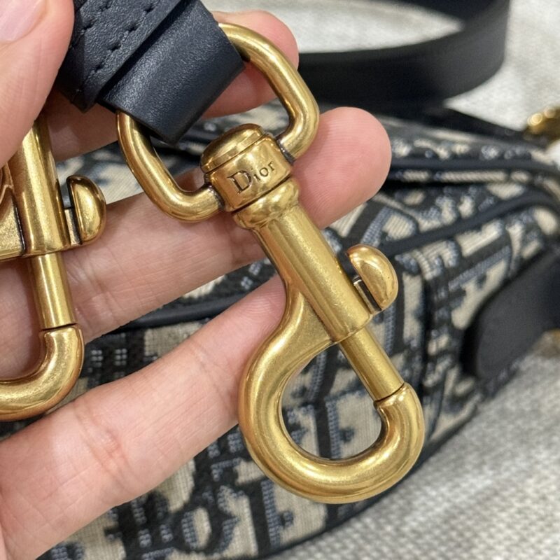 img_7c73e957_20240403_i1712130170_9015_6 Replica Dior Saddle Bag Small CD Canvas - Image 2
