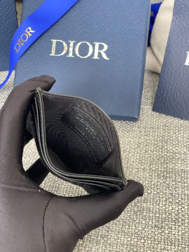 img_80e46a01_20231108_i1699430942_835_6 Replica Dior Card Holder Black Man - Image 2