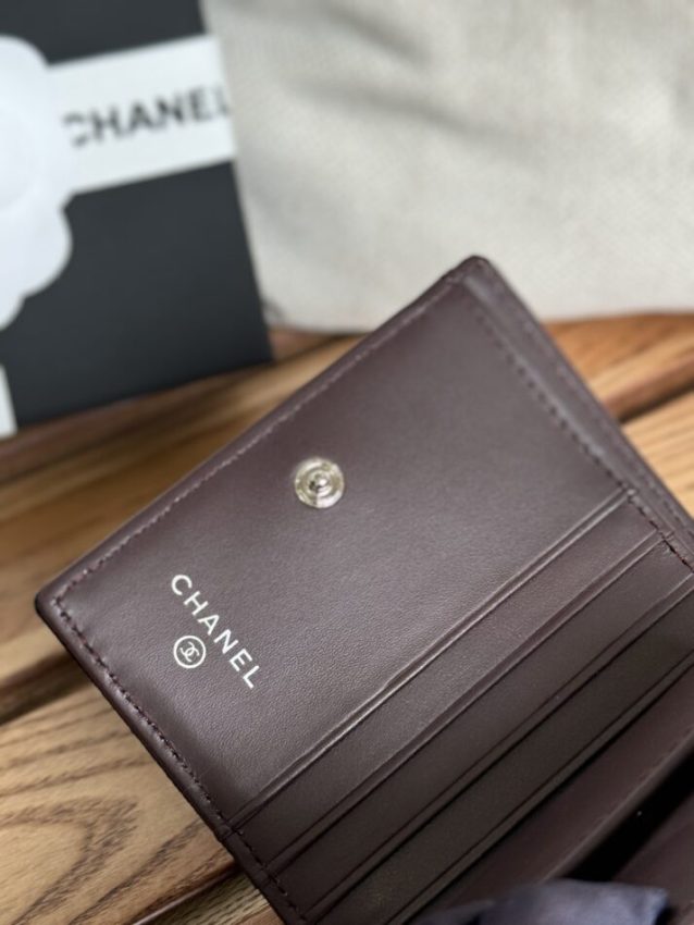 img_80e46a01_20240607_i1717746088_6315_0 Replica Chanel Compact Bifold Wallet - Image 7