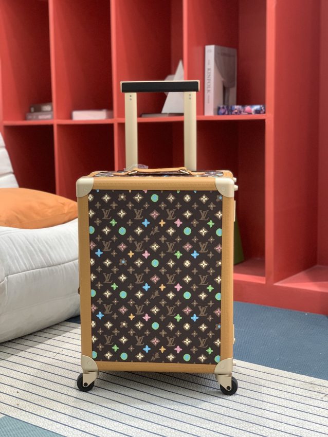 img_81dbd229_20240906_i1725621651_286_5 Replica Louis Vuitton Suitcase - Image 5