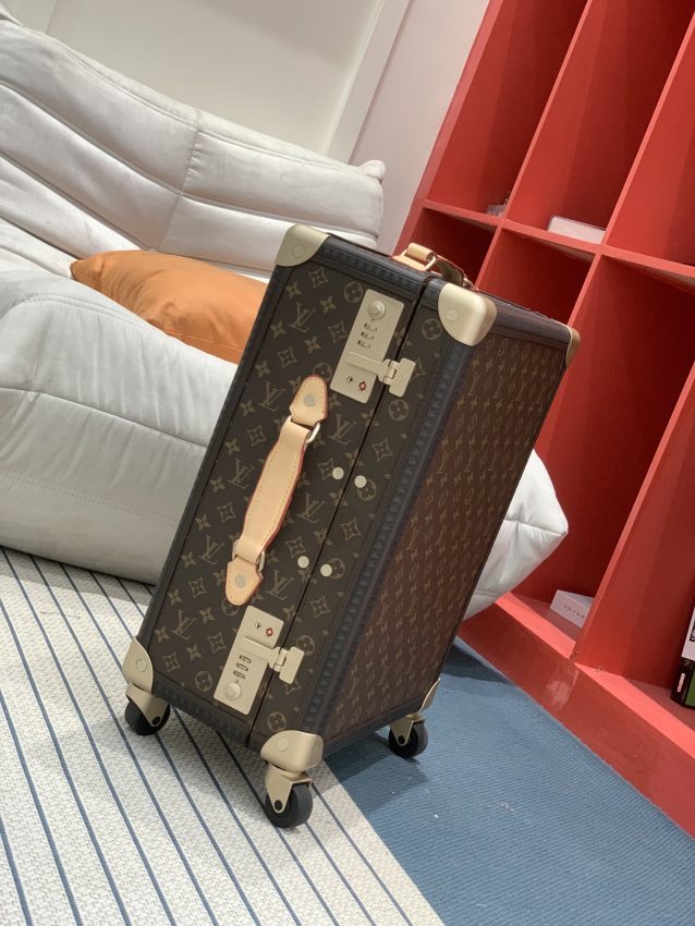 img_81dbd229_20240906_i1725622027_4025_8 Replica Louis Vuitton Suitcase - Image 27