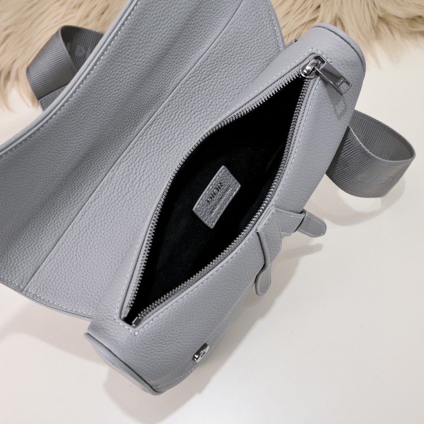 img_a189b943_20231220_i1703080578_2286_8 Replica Dior Saddle 1947 Bag - Image 5