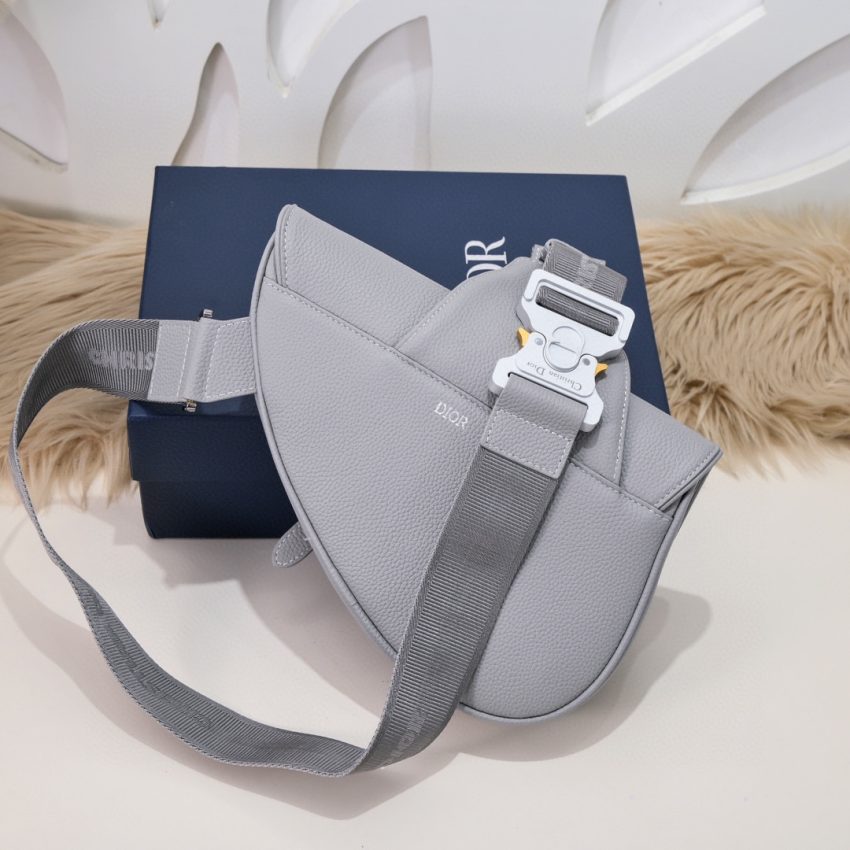 img_a189b943_20231220_i1703080578_3973_6 Replica Dior Saddle 1947 Bag - Image 6