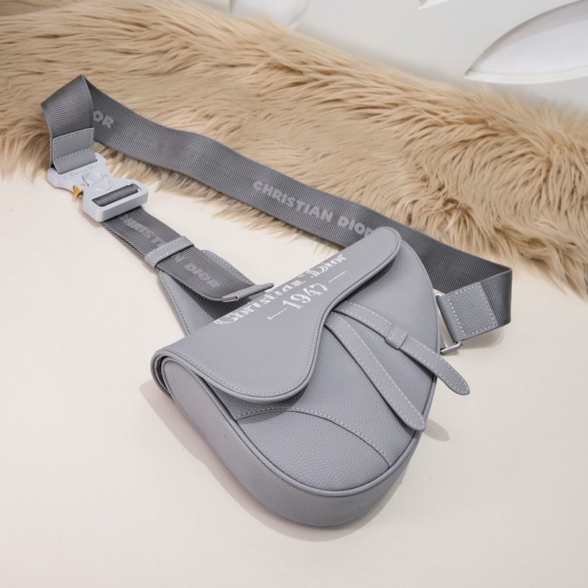 img_a189b943_20231220_i1703080578_9337_7 Replica Dior Saddle 1947 Bag - Image 9